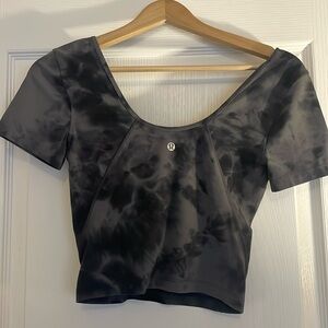 Lululemon Align T-Shirt size 6